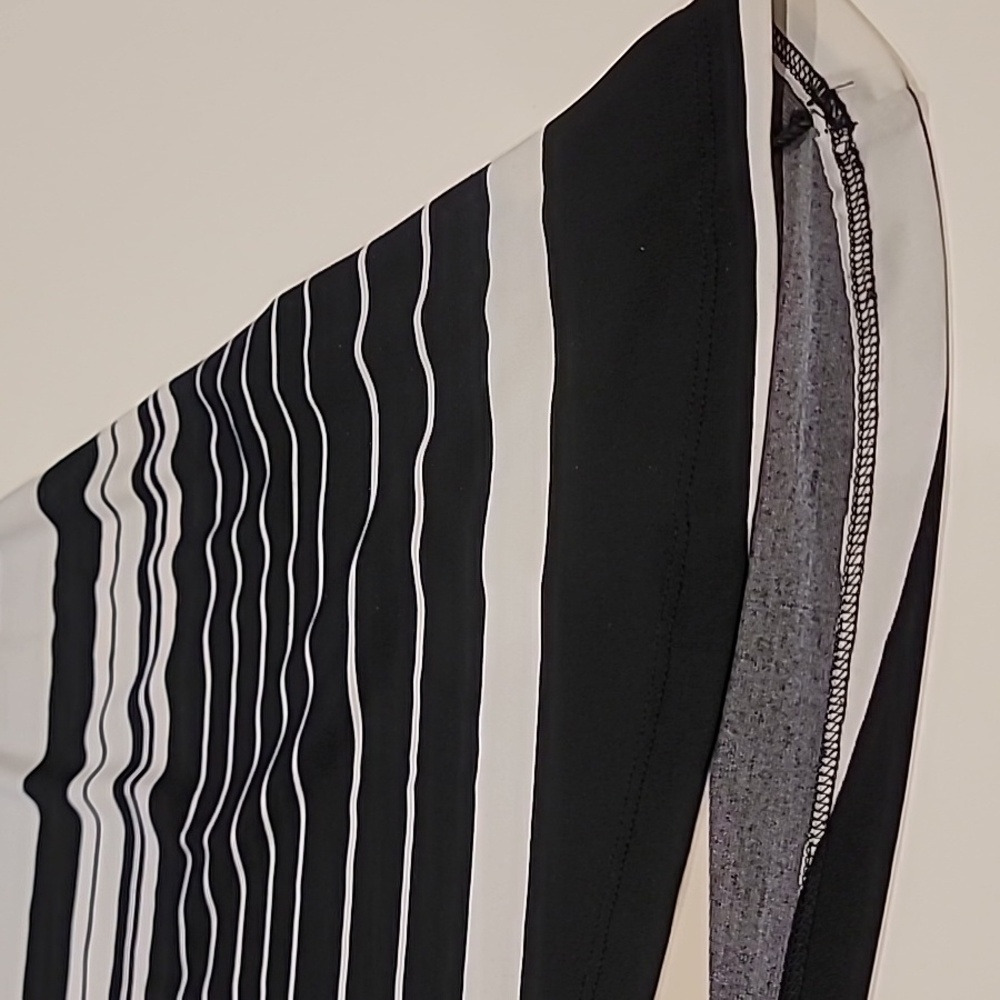 Chico's Cold Shoulder Striped Tunic Black White S - Picture 7 of 13